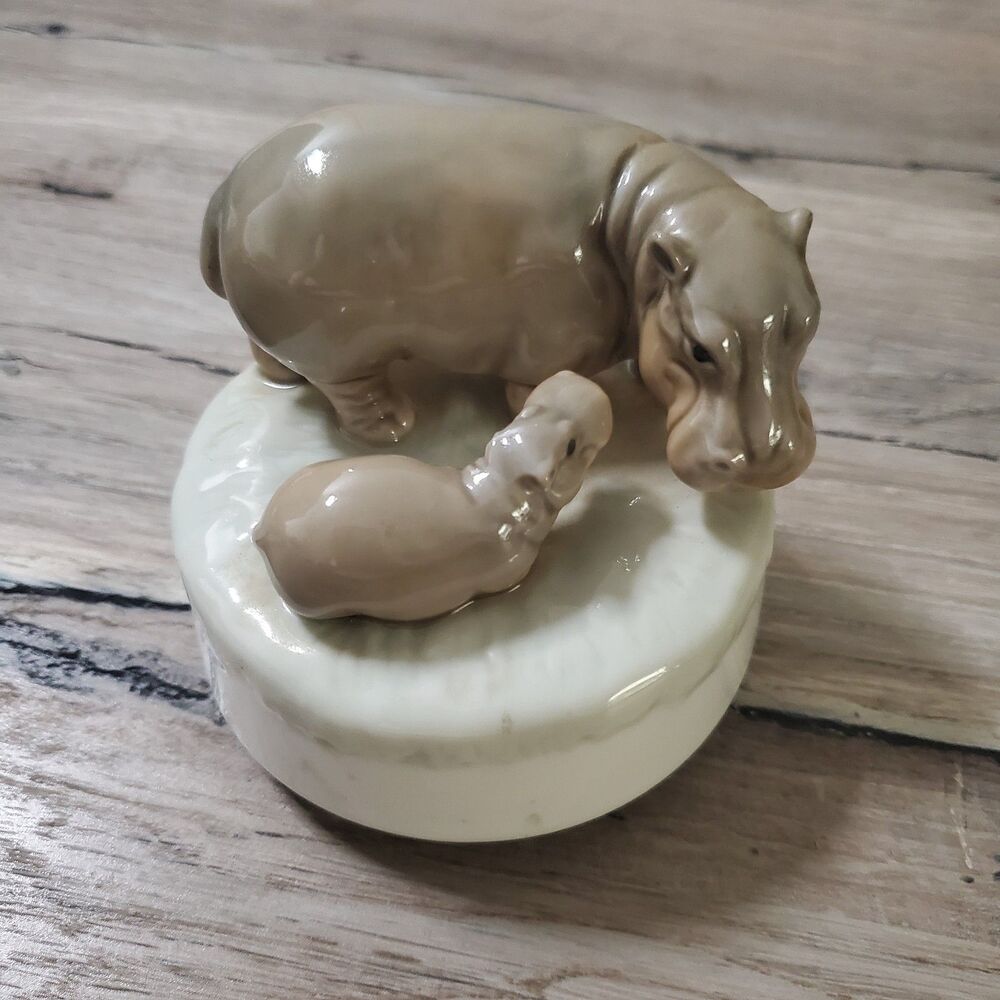 Vintage Otagiri Hippo Music Box Mother & Baby Talk to the Animals Song As Is